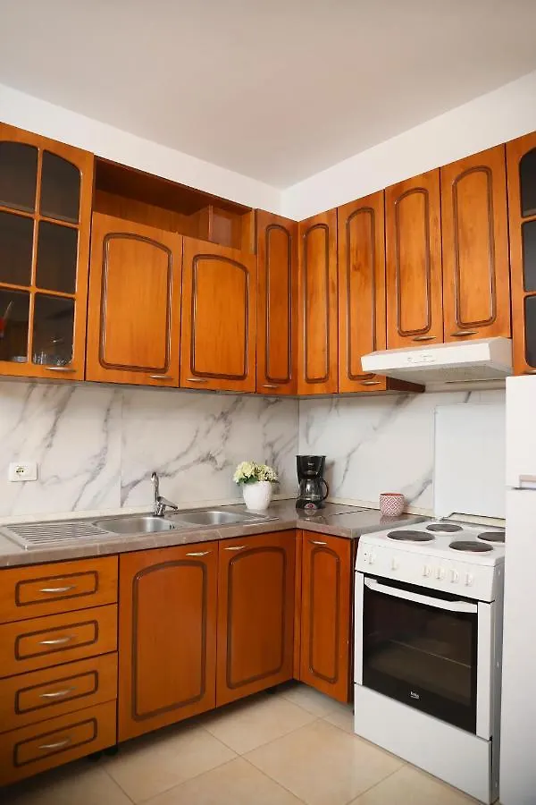 Sweet Holidays Near The Beach & Center Of City Vlorë Appartement